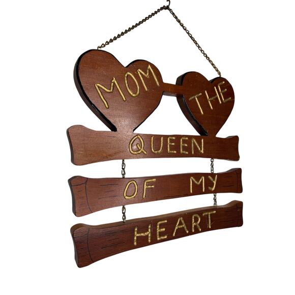 Vintage 70s Mom Queen of My Heart Plaque Wood Shop Class Project Mothers Day - Picture 1 of 9